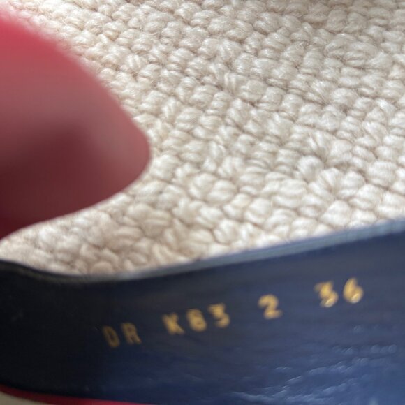 Valentino Uptown Pumps with Rockstud accents - Picture 4 of 4